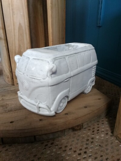 Vw bus planter