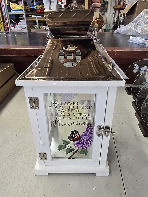 Memories lantern