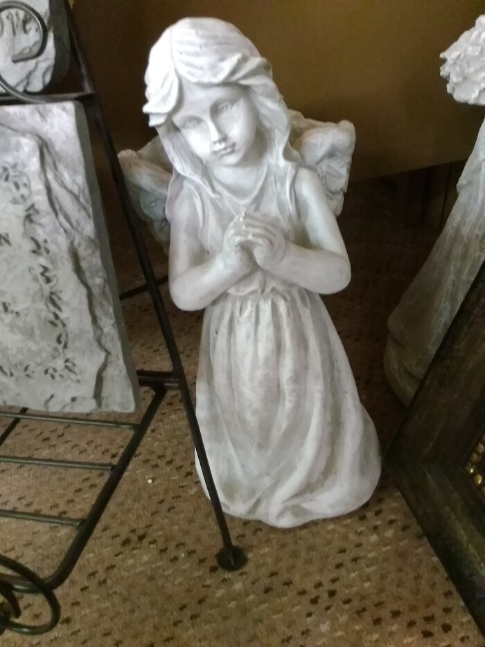 Praying planter