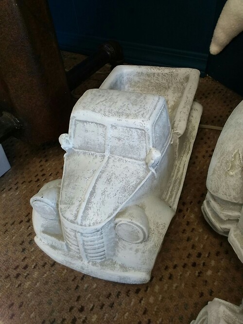 Pickup planter