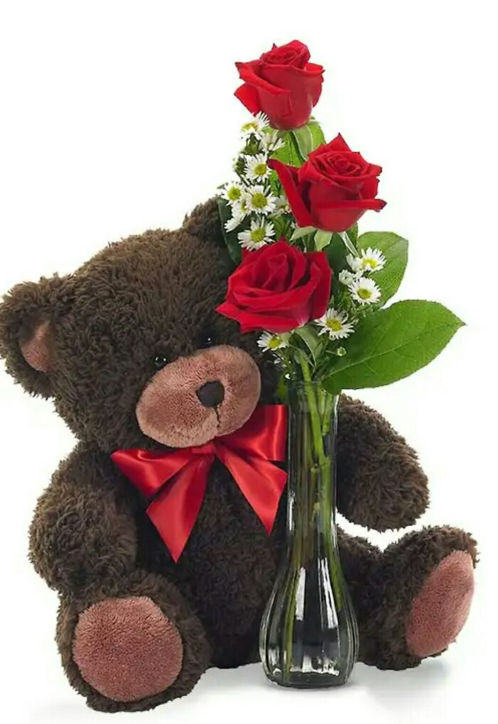 Bear with roses