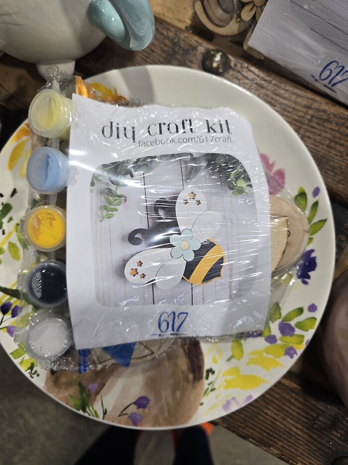 DIY bumble bee kits