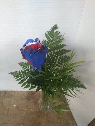 Flag rose 4