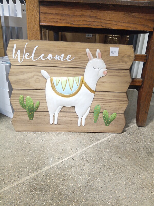 Llama Welcome Sign