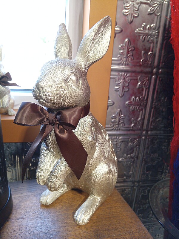 Large Gold Rabbit