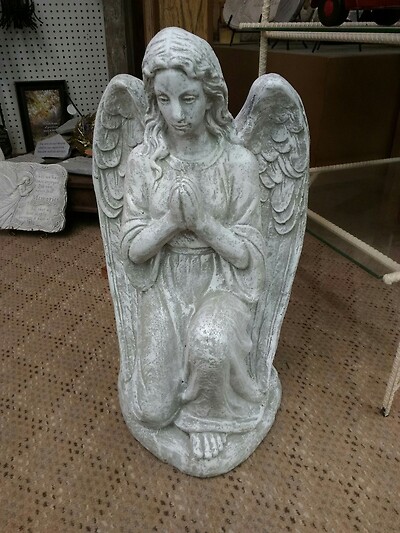 Large praying angel