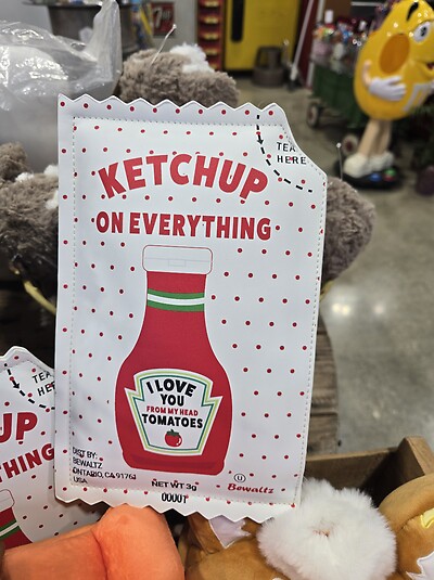 Ketchup purse
