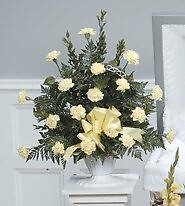 Yellow carnation Pedestal