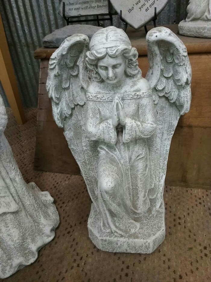 Praying angel